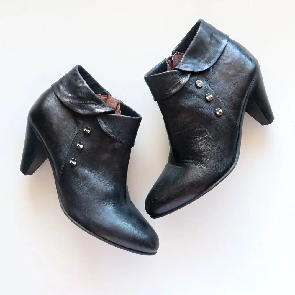Nero Giardini Black Leather AlmondToe Tapered Sturdy Heel Ankle Boots Booties - Picture 1 of 16